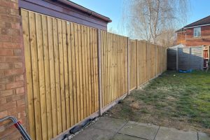 Cost to Replace a Fence Panel